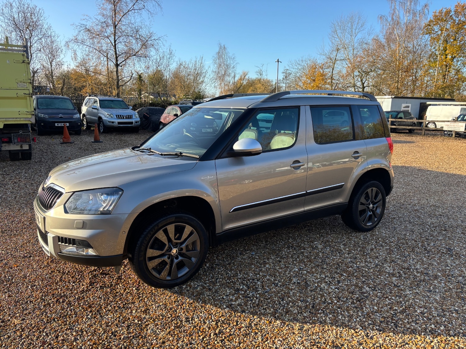 Used Skoda Yeti 2014 for sale - 76835938: Photo 2