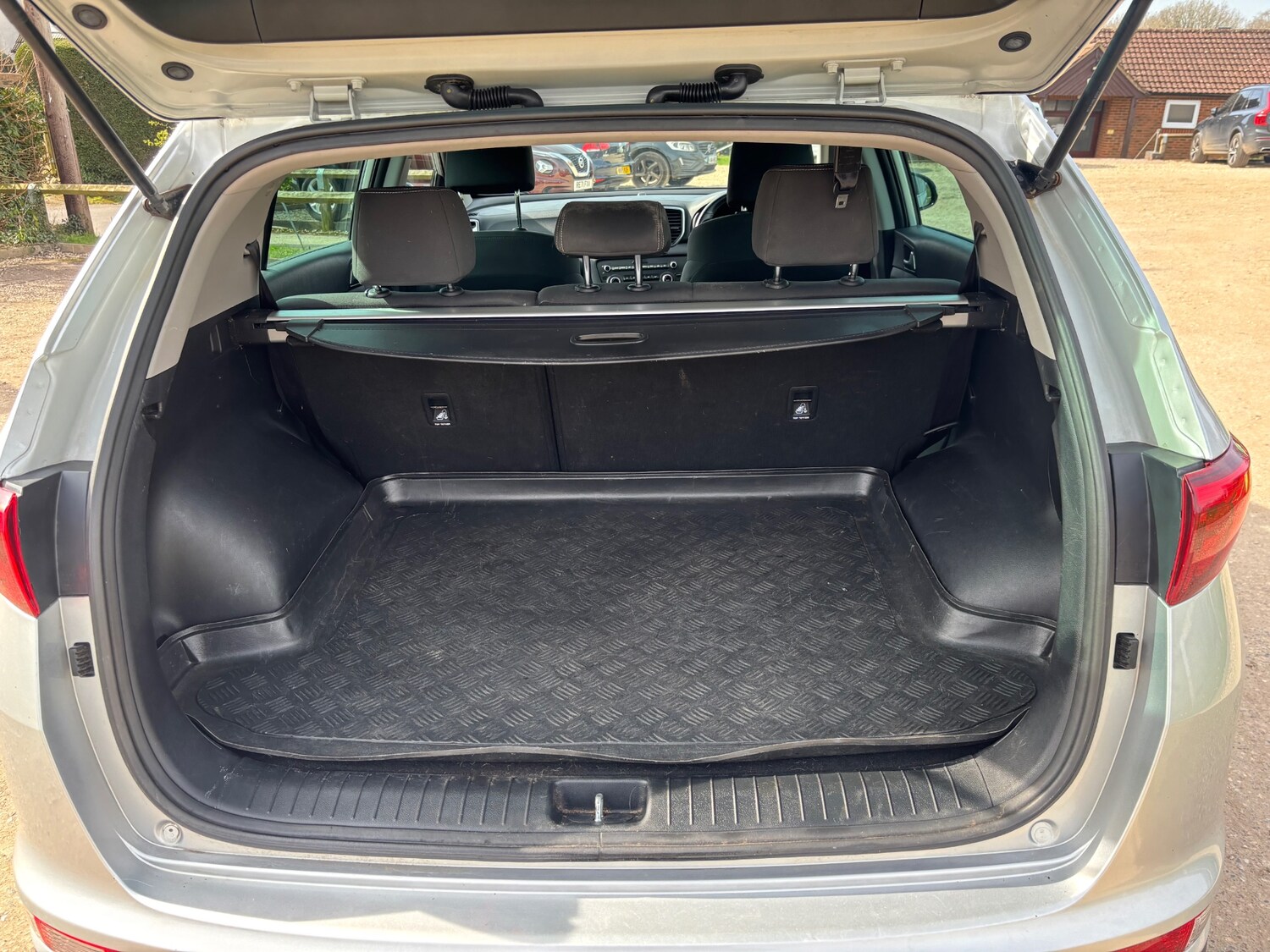 Used Kia Sportage 2018 for sale - 78053265: Photo 33