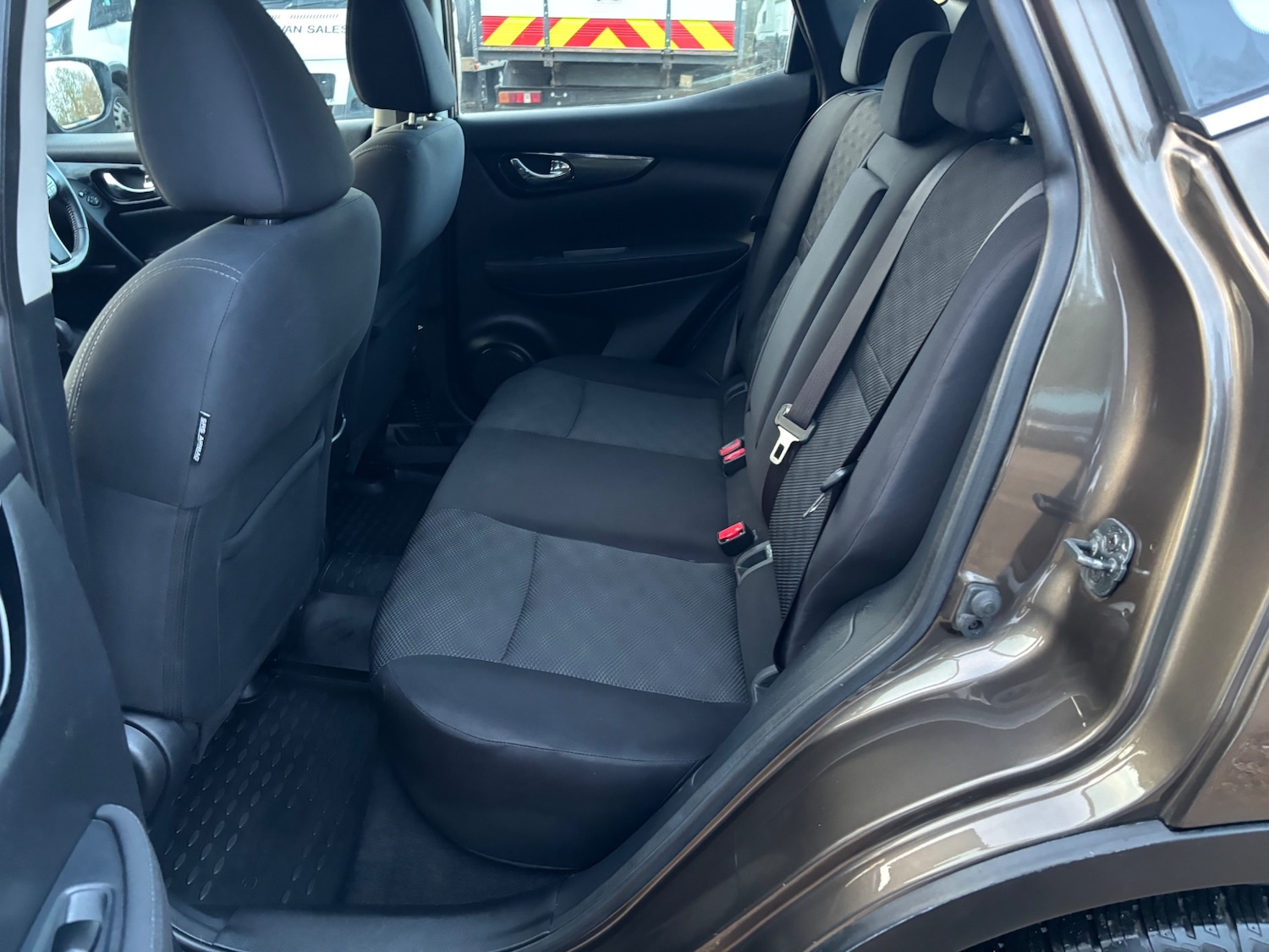 Used Nissan Qashqai 2015 for sale - 76669442: Photo 30