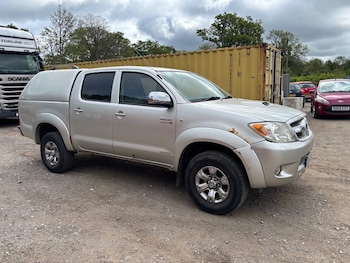 Used Toyota Hilux 2008 for sale - 78961719: Photo