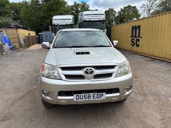 Used Toyota Hilux 2008 for sale - 78961719: Photo