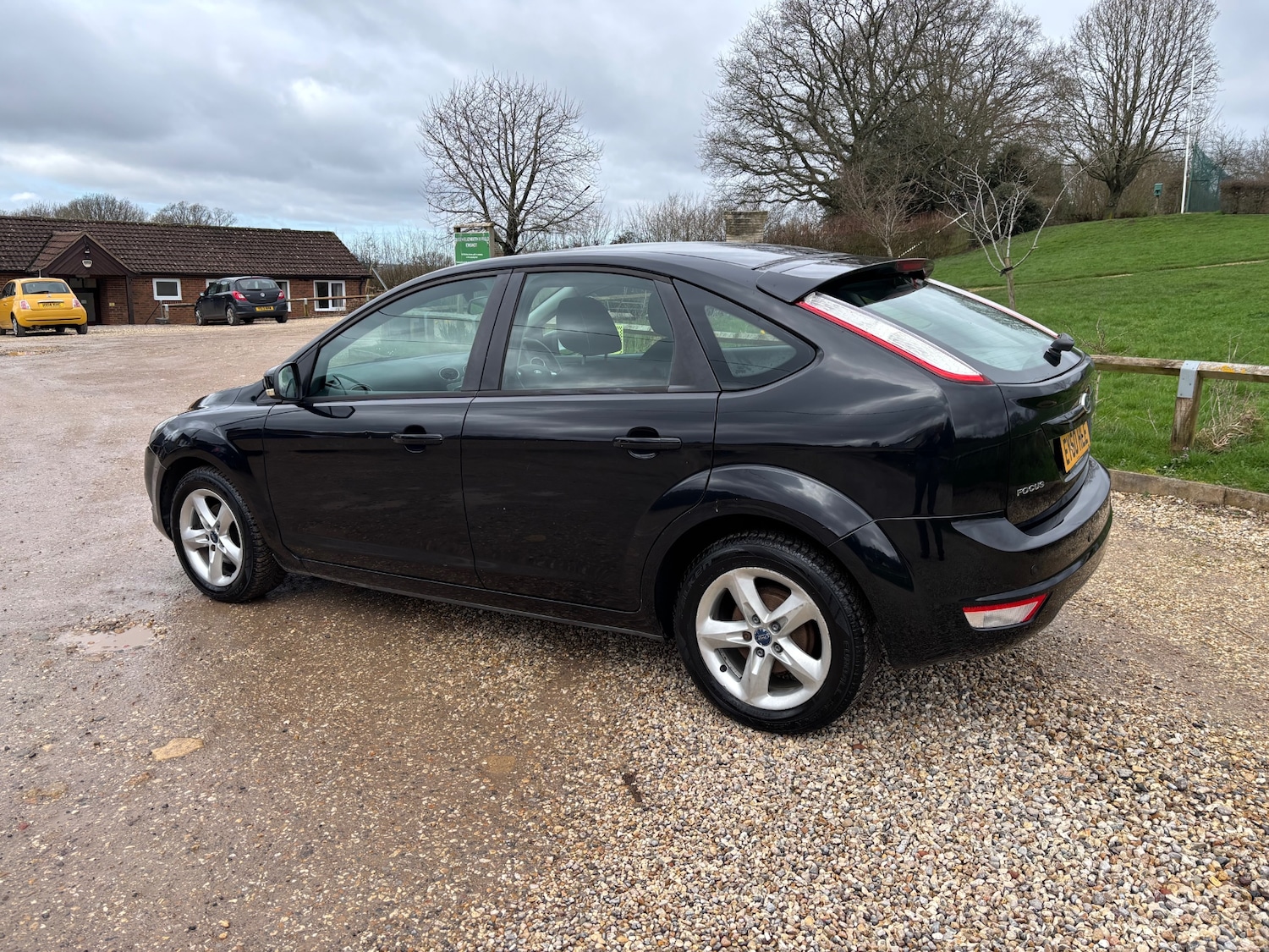Used Ford Focus 2010 for sale - 77701376: Photo 13
