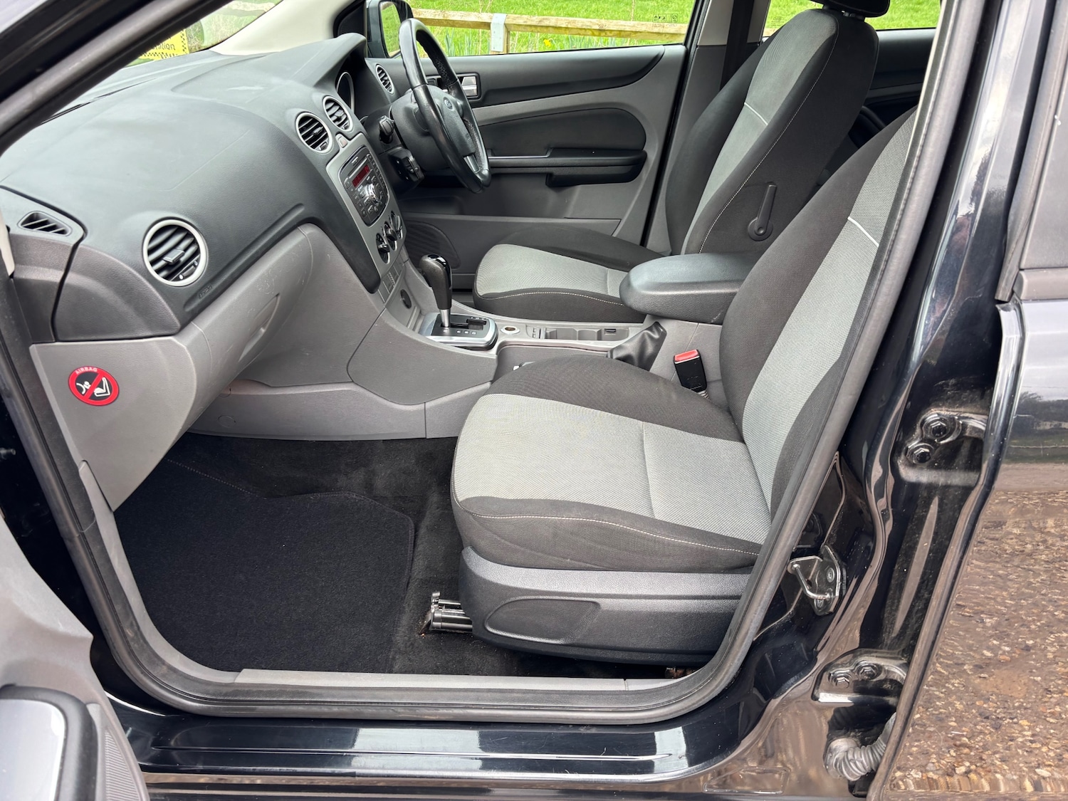 Used Ford Focus 2010 for sale - 77701376: Photo 24