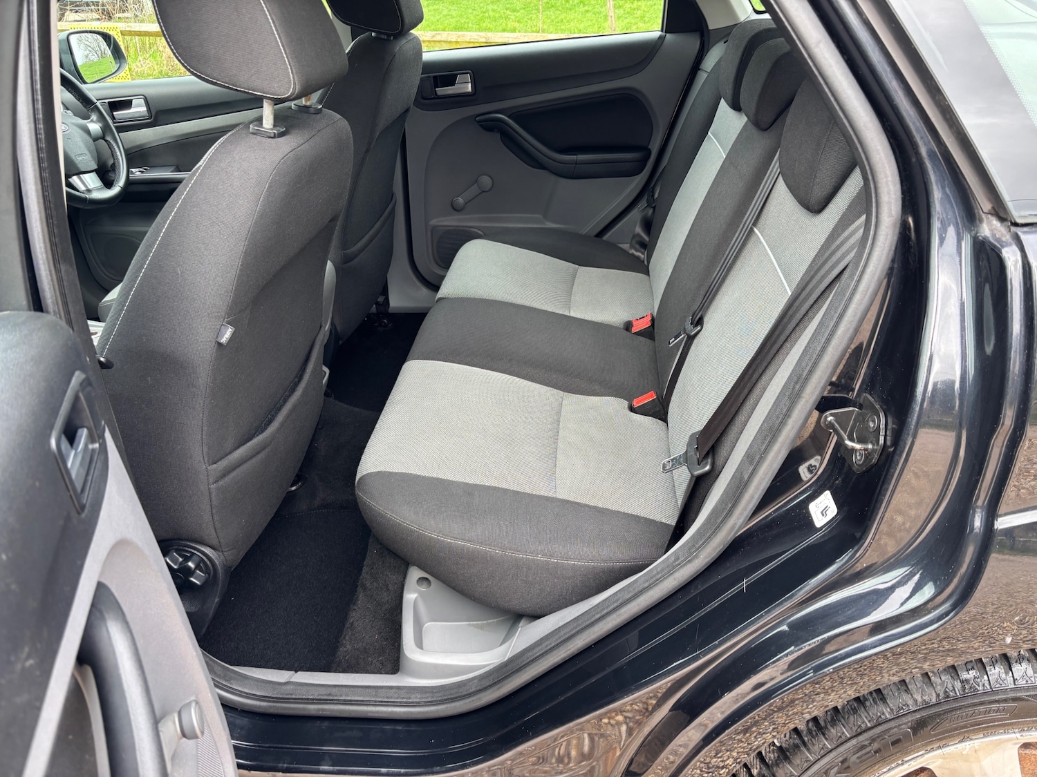 Used Ford Focus 2010 for sale - 77701376: Photo 26