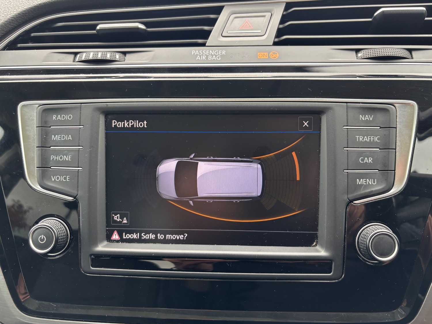 Used Volkswagen Touran 2017 for sale - 75982110: Photo 38