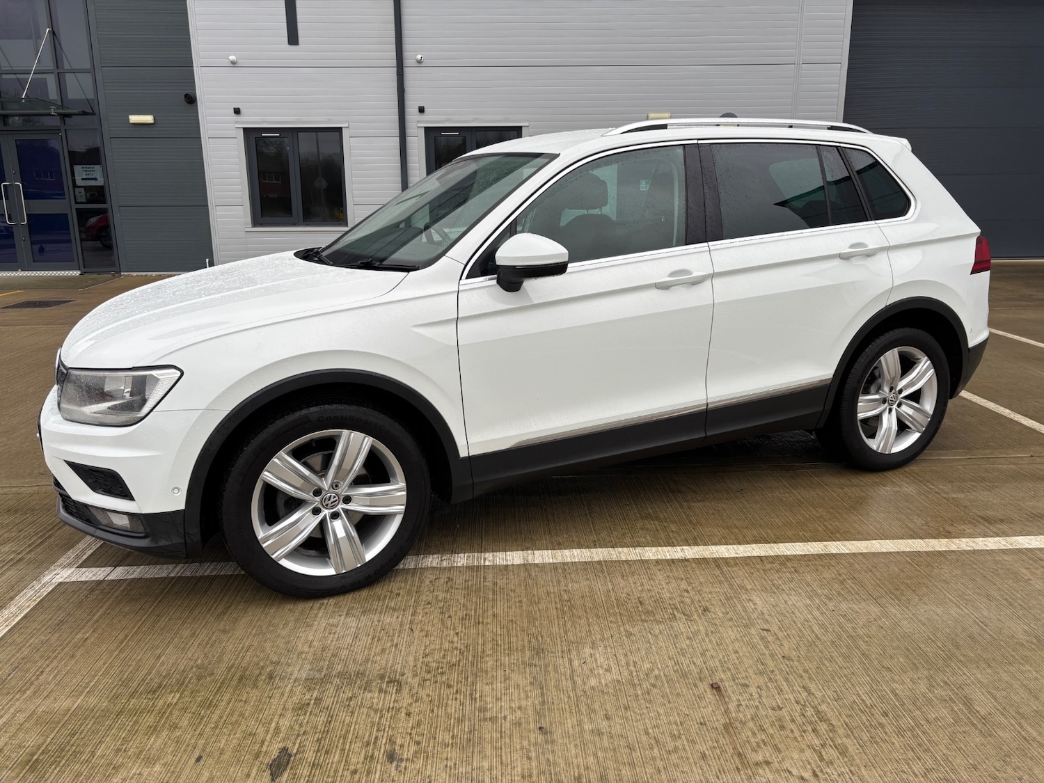 Used Volkswagen Tiguan 2020 for sale - 77247912: Photo 12