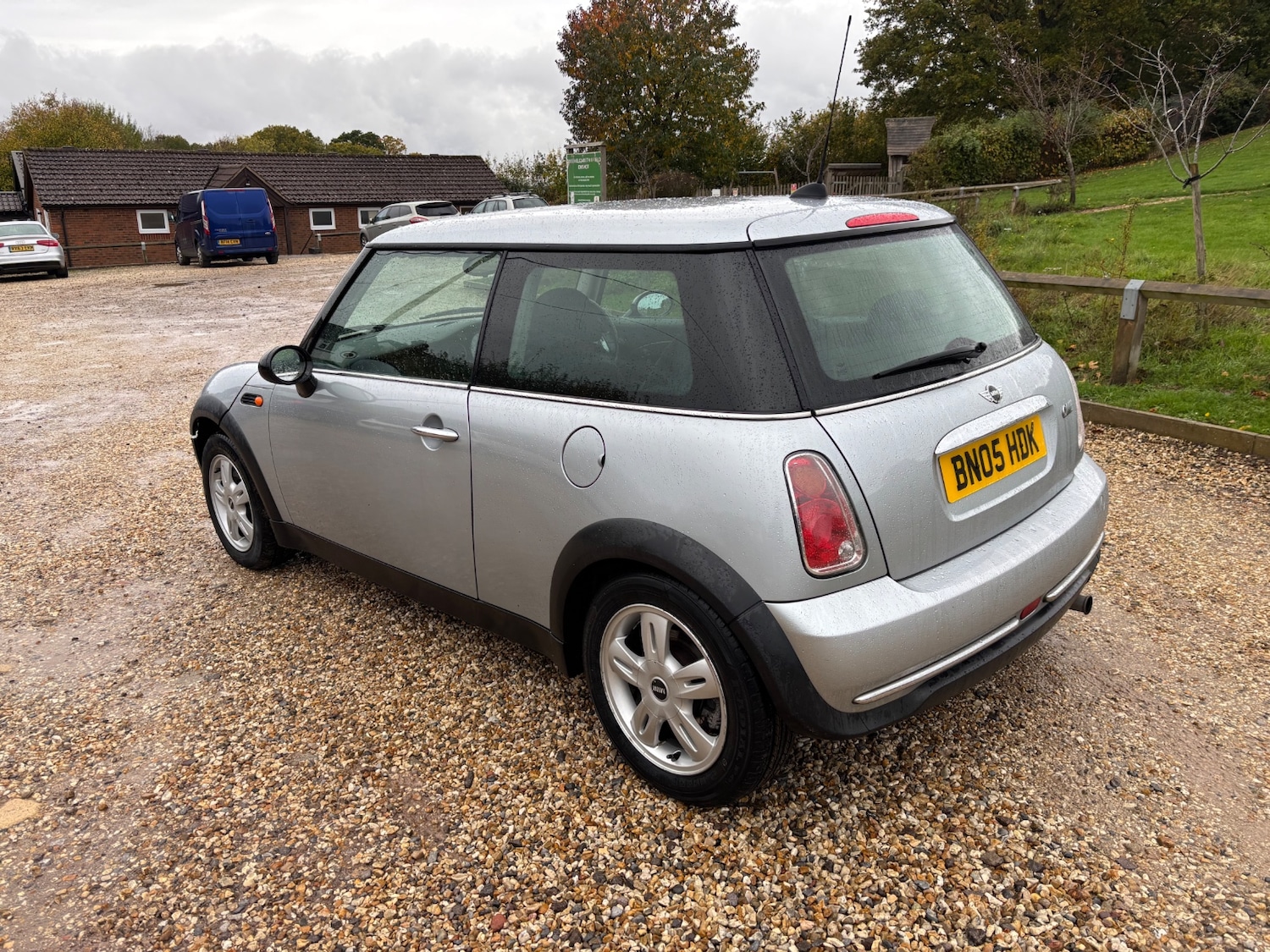 Used MINI Hatch 2005 for sale - 76402940: Photo 12