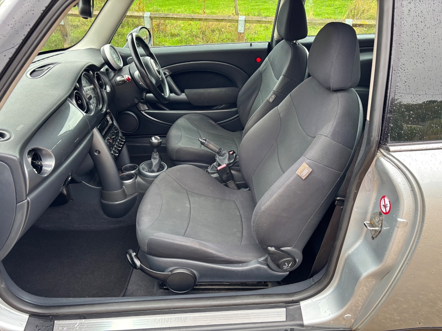 Used MINI Hatch 2005 for sale - 76402940: Photo 23