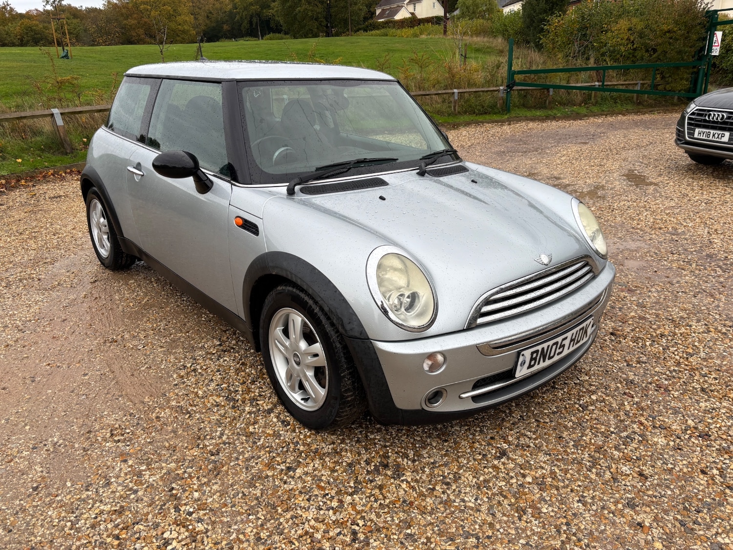 Used MINI Hatch 2005 for sale - 76402940: Photo 3