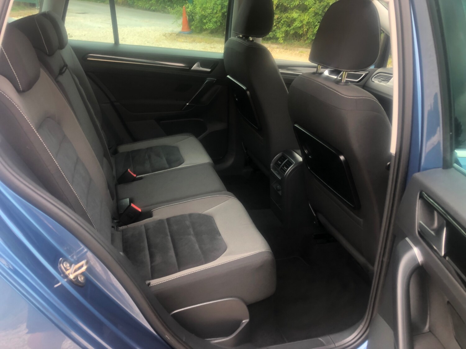 Vehicle 29