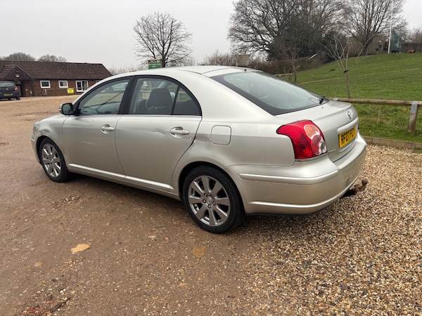 Used Toyota Avensis 2007 for sale - 72975479: Photo 13