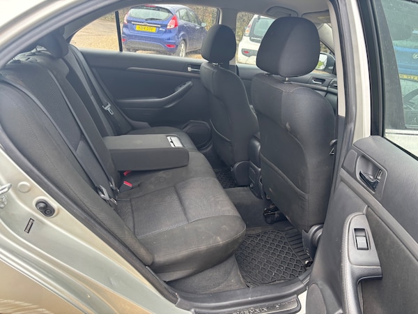 Used Toyota Avensis 2007 for sale - 72975479: Photo 32