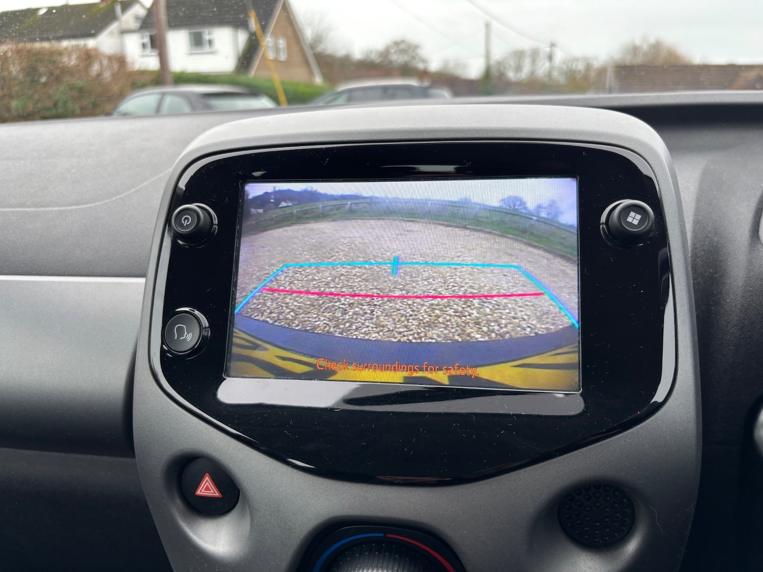 Used Toyota AYGO 2019 for sale - 76972104: Photo 32