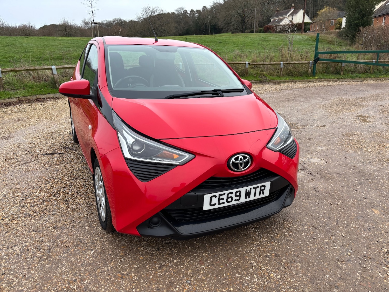 Used Toyota AYGO 2019 for sale - 76972104: Photo 4