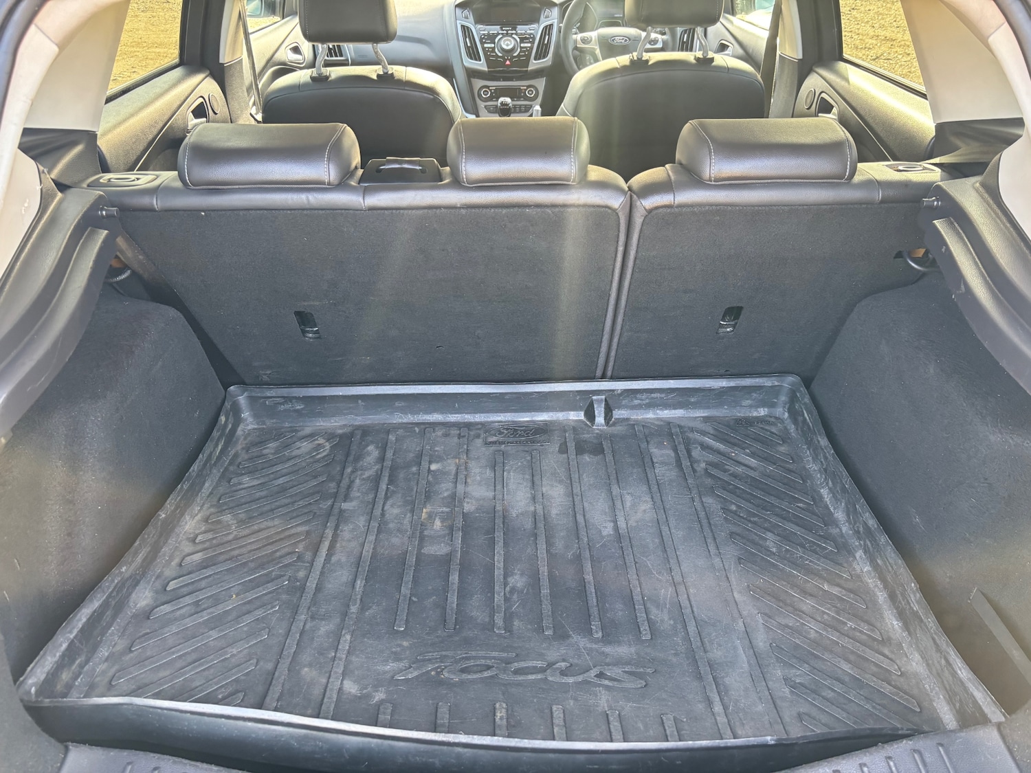 Used Ford Focus 2013 for sale - 77664875: Photo 28