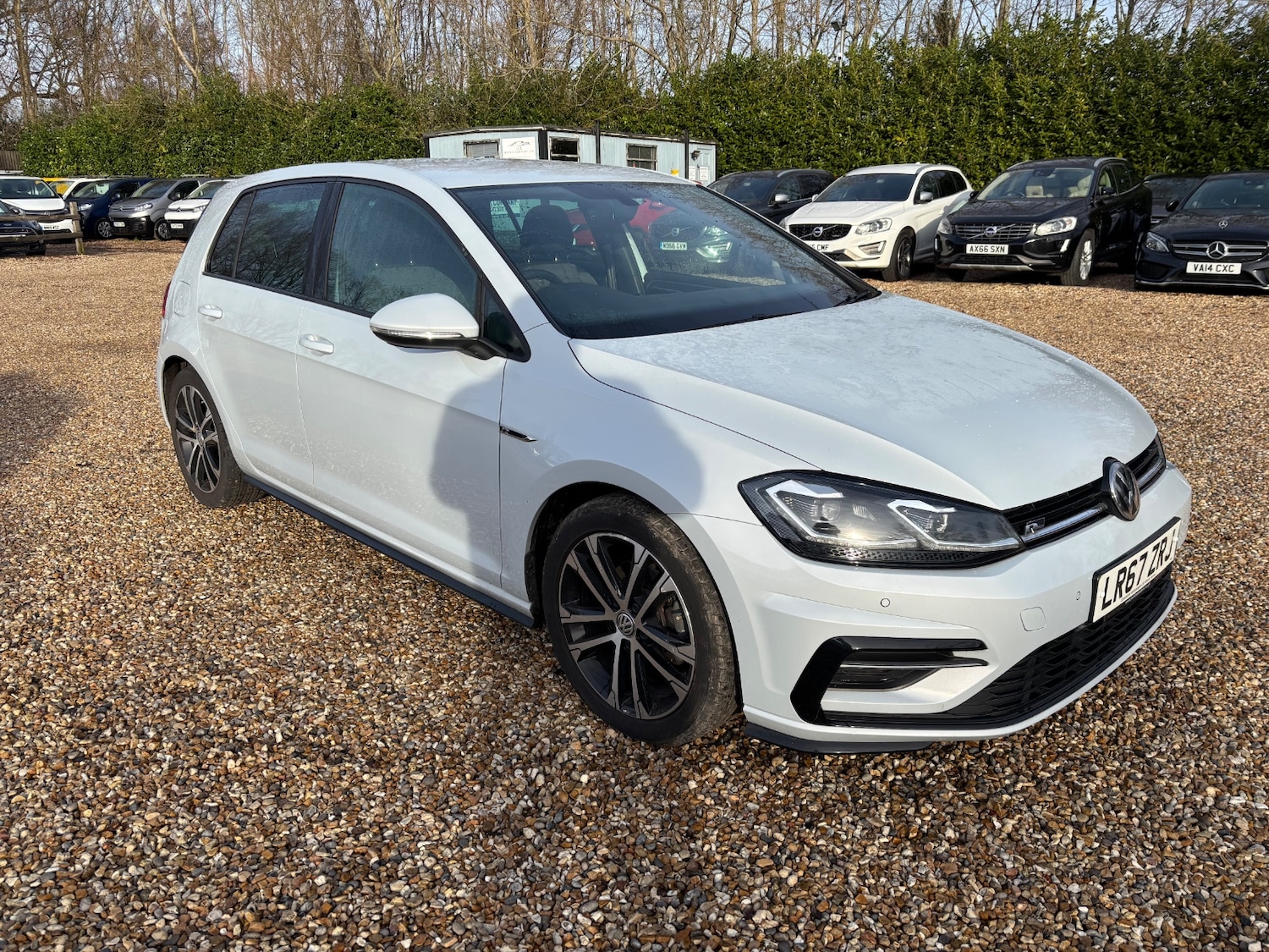 Used Volkswagen Golf 2017 for sale - 77019227: Photo 2