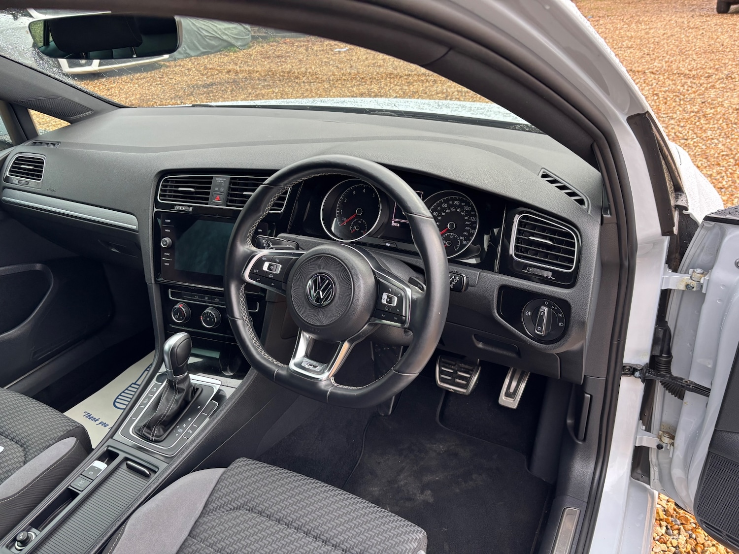 Used Volkswagen Golf 2017 for sale - 77019227: Photo 29