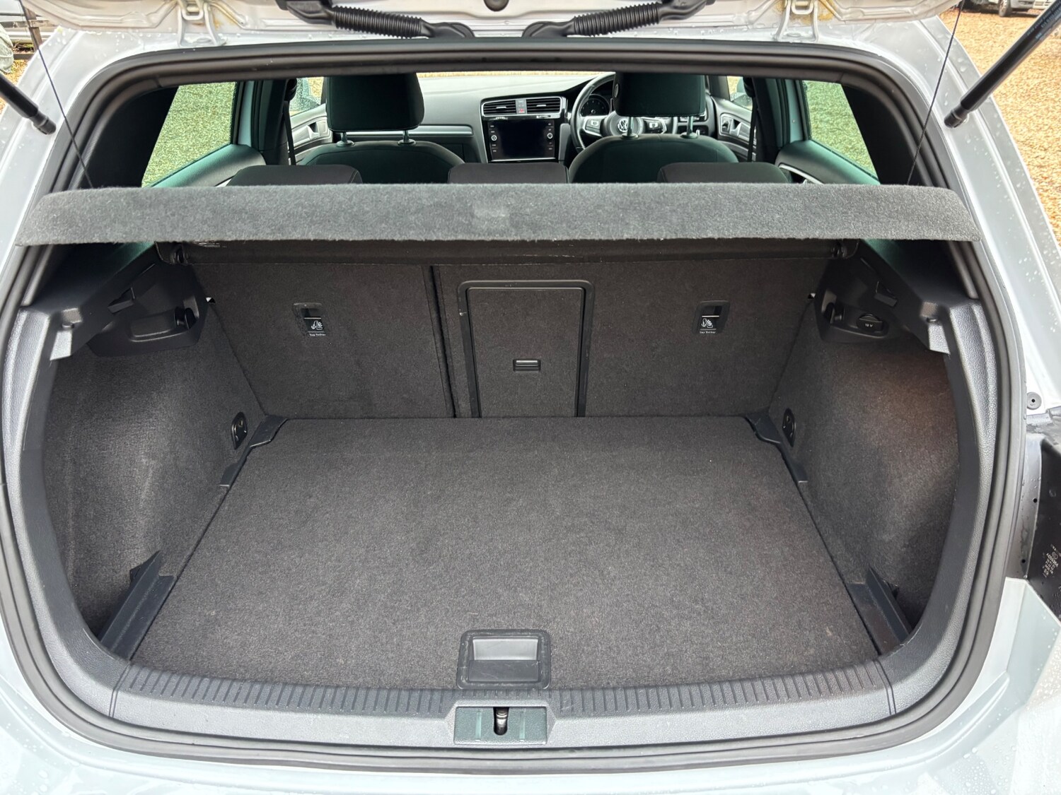 Used Volkswagen Golf 2017 for sale - 77019227: Photo 35