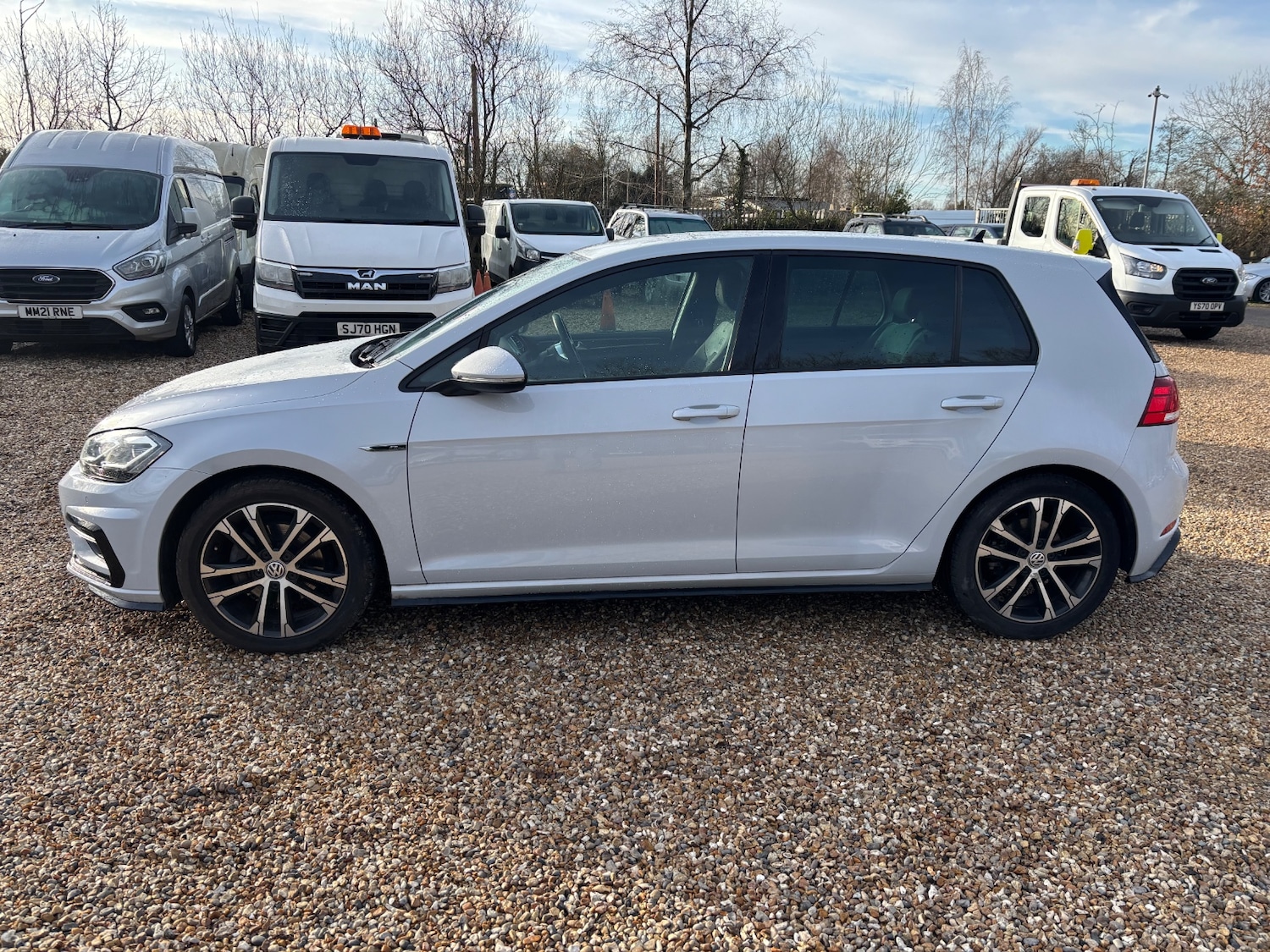 Used Volkswagen Golf 2017 for sale - 77019227: Photo 8