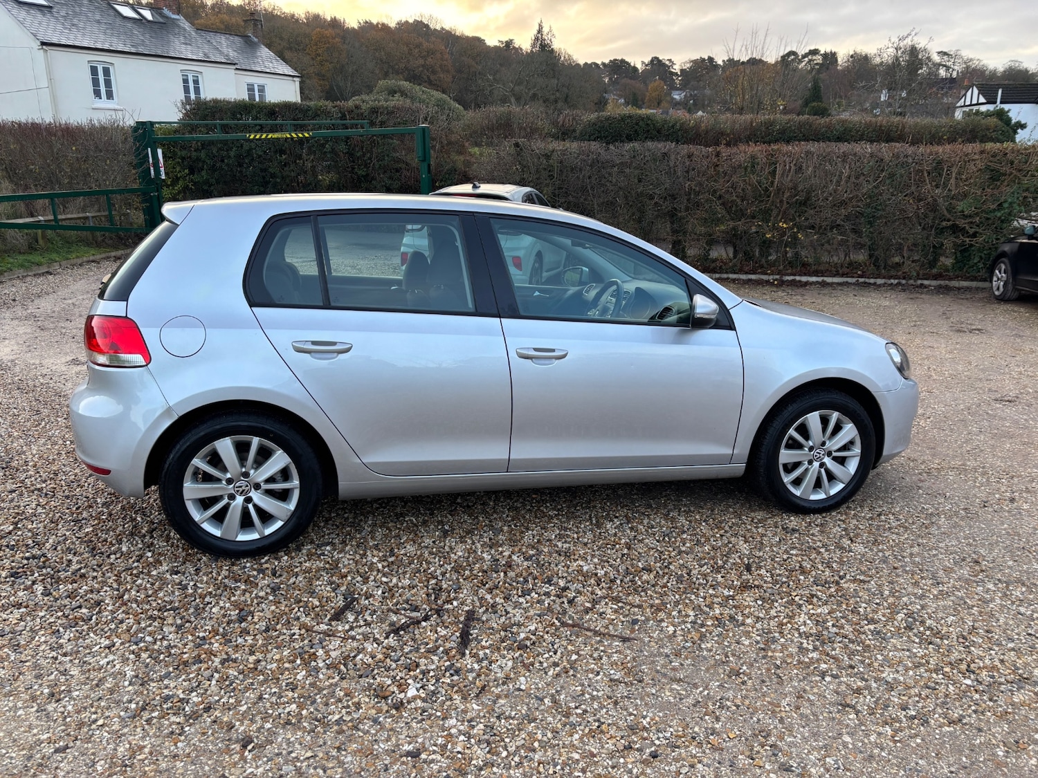 Used Volkswagen Golf 2011 for sale - 76835327: Photo 24
