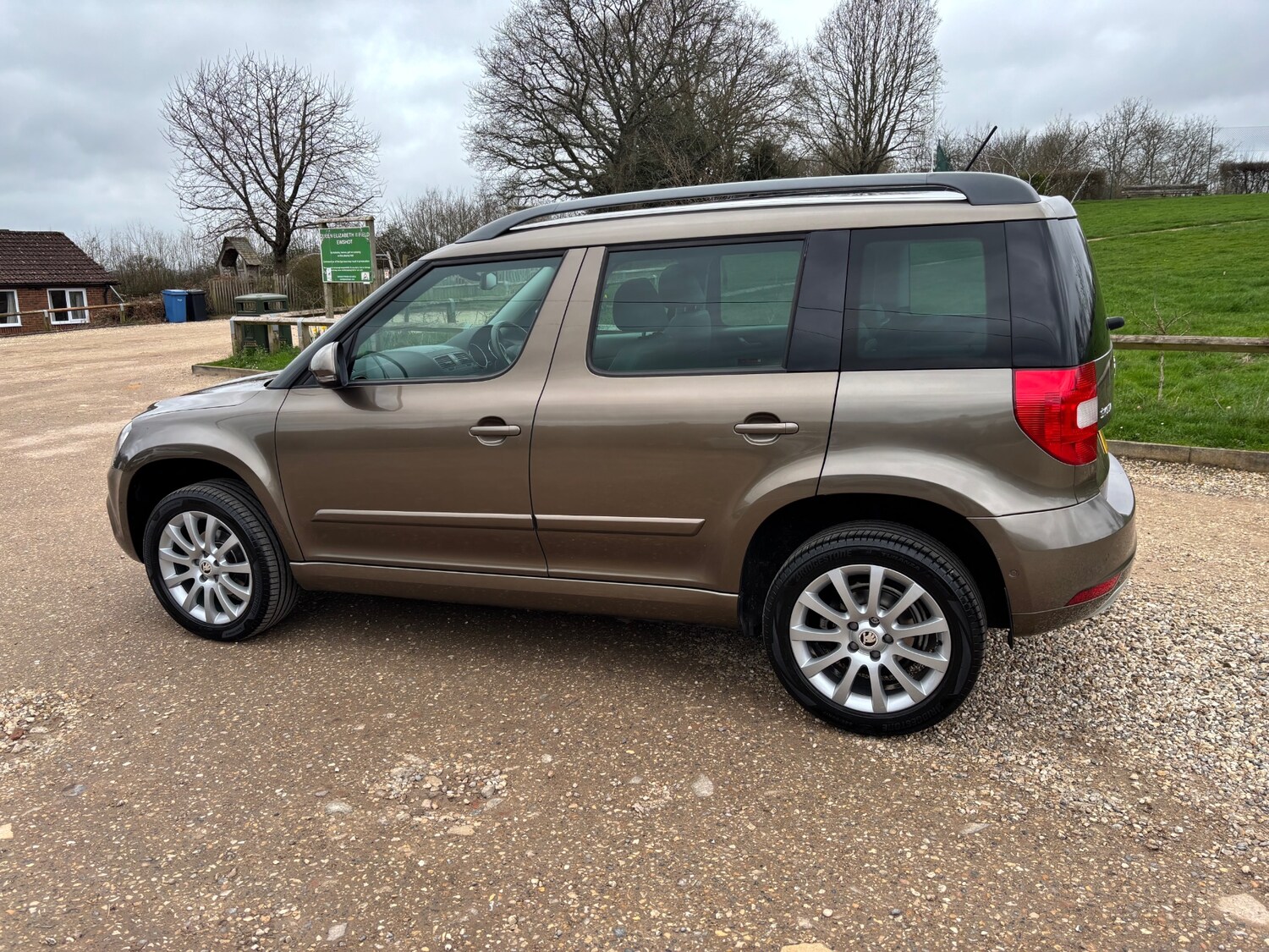 Used Skoda Yeti 2014 for sale - 77678746: Photo 13
