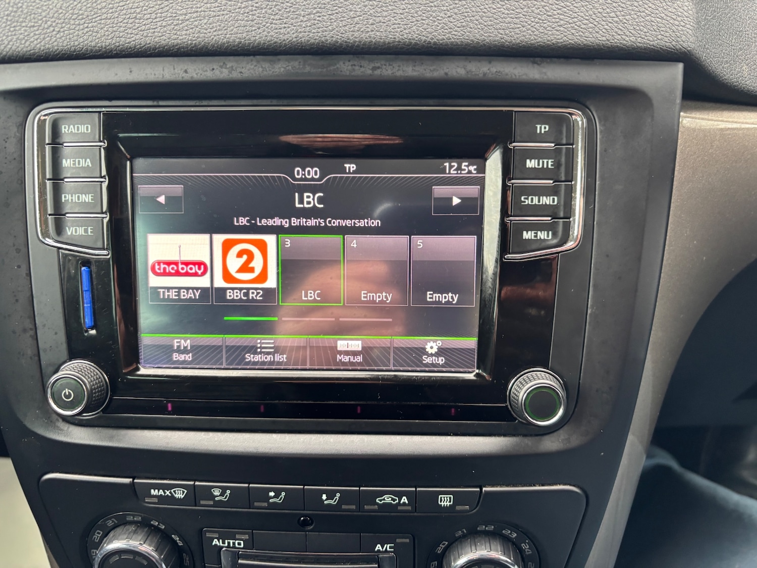 Used Skoda Yeti 2016 for sale - 76954708: Photo 35