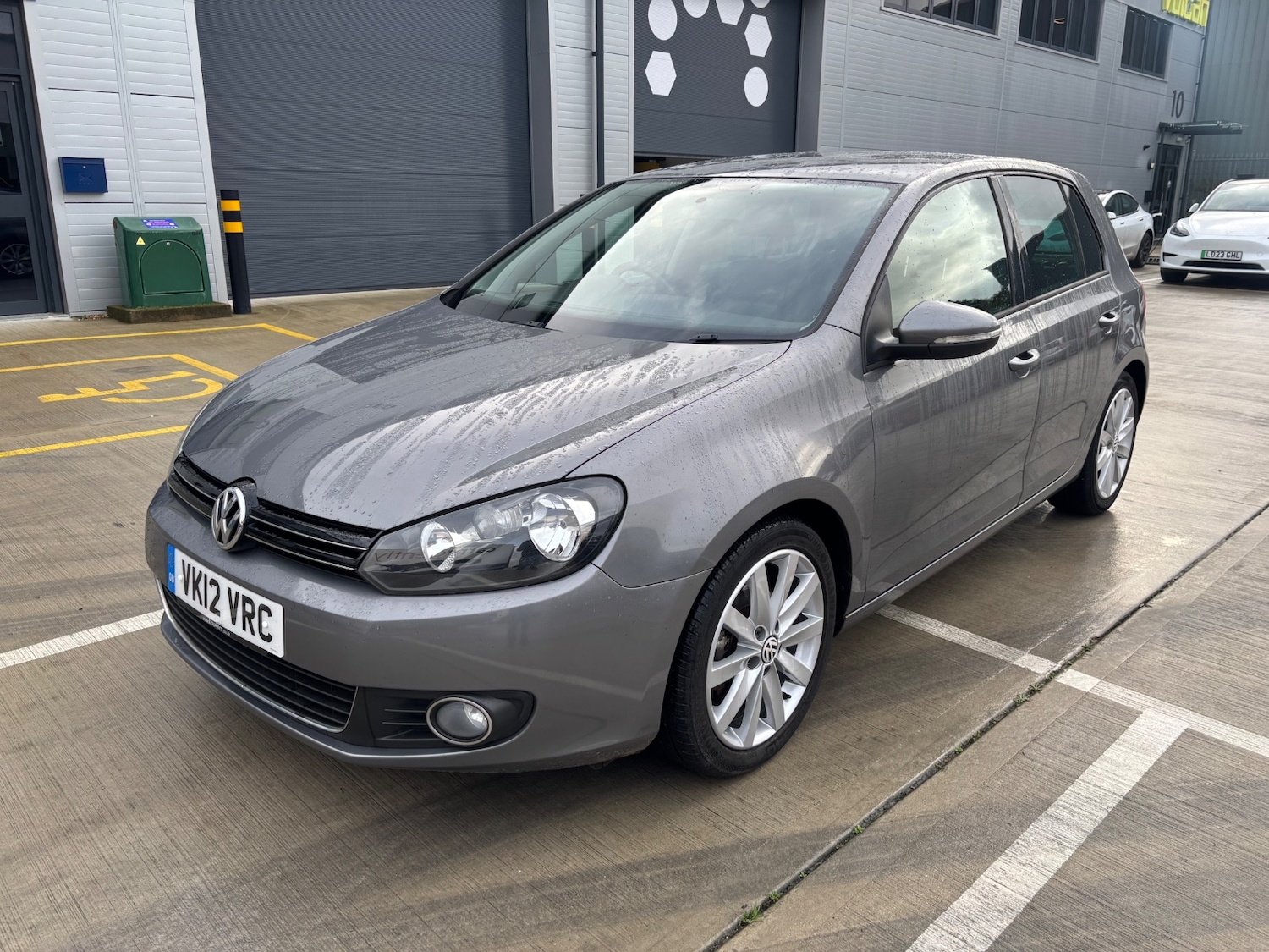 Used Volkswagen Golf 2012 for sale - 76544679: Photo 8