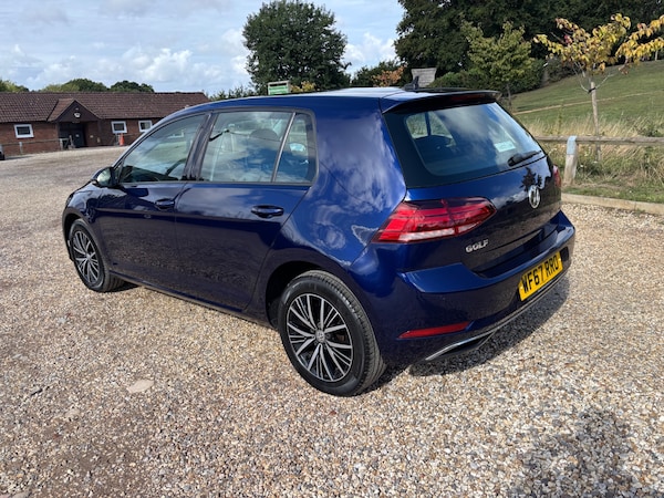 Used Volkswagen Golf 2017 for sale - 75735986: Photo 17