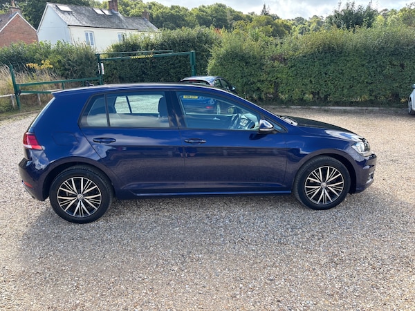 Used Volkswagen Golf 2017 for sale - 75735986: Photo 25