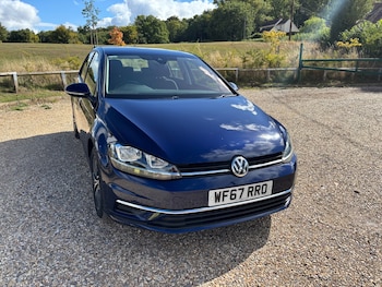Used Volkswagen Golf 2017 for sale - 75735986: Photo