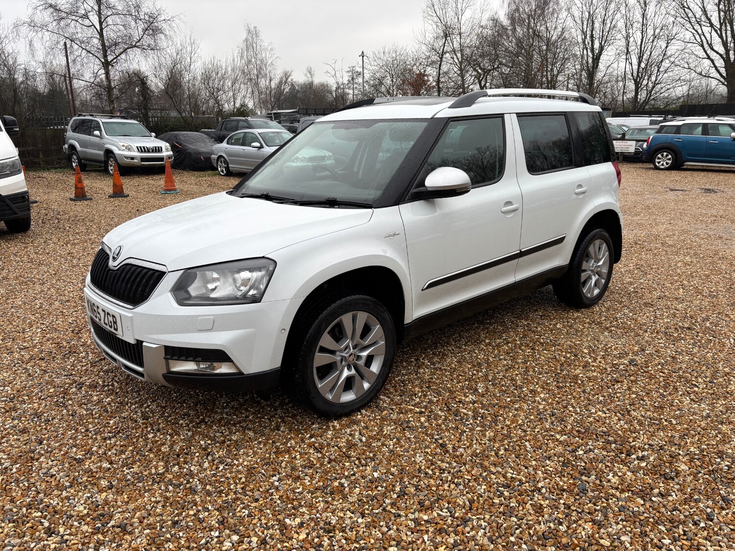 Used Skoda Yeti 2015 for sale - 77397877: Photo 8