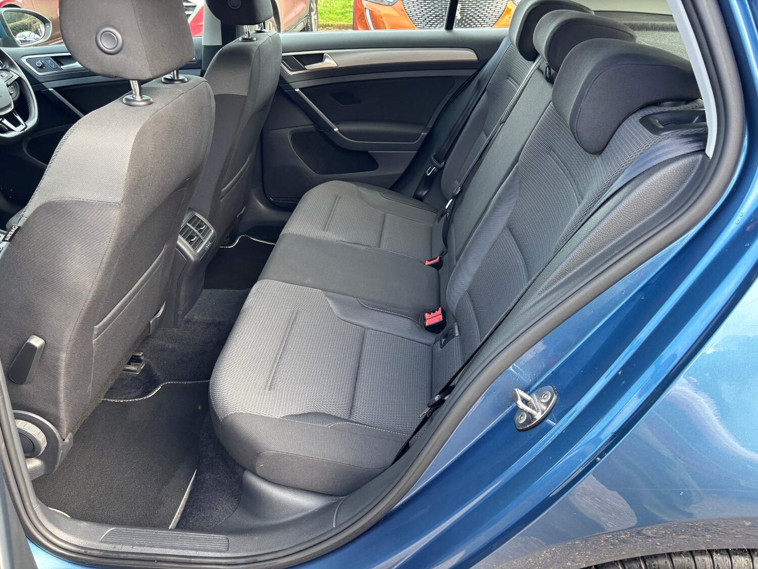 Used Volkswagen Golf 2014 for sale - 77318496: Photo 33