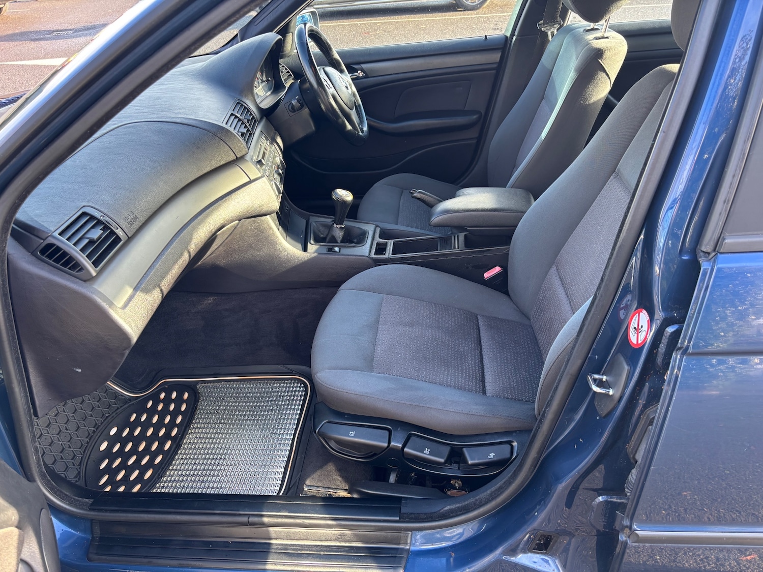 Used BMW 3 Series 2004 for sale - 76940224: Photo 21