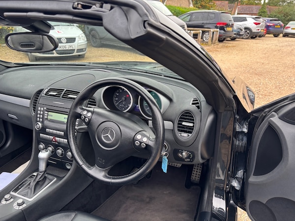 Used Mercedes-Benz SLK 2005 for sale - 76262938: Photo 43
