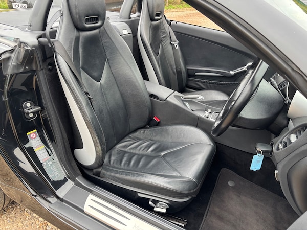 Used Mercedes-Benz SLK 2005 for sale - 76262938: Photo 45