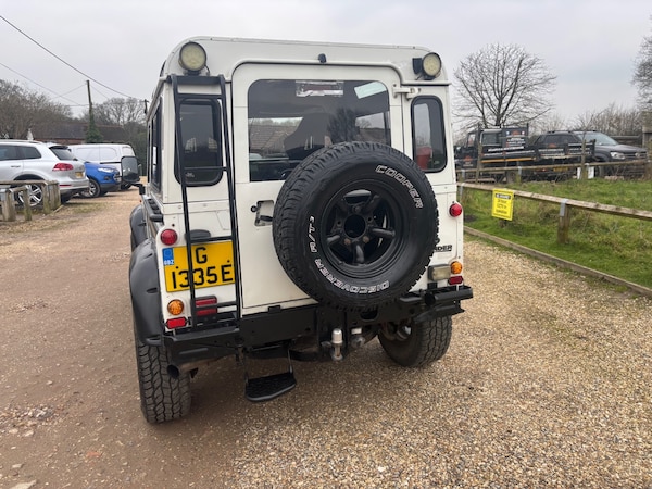 Used Land Rover Defender 2000 for sale - 75035057: Photo 13