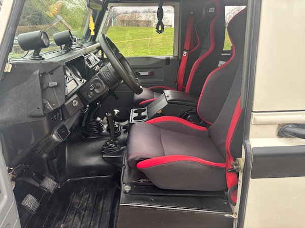 Used Land Rover Defender 2000 for sale - 75035057: Photo 21