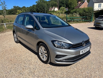 Used Volkswagen Golf SV 2018 for sale - 79088663: Photo