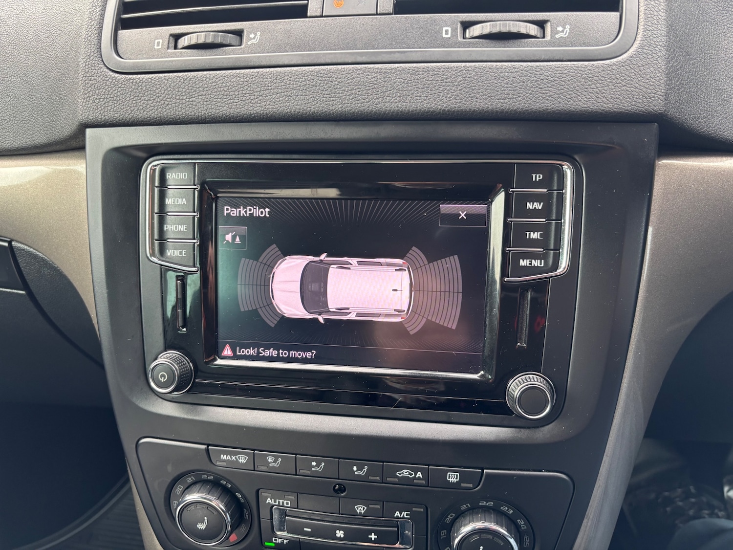 Used Skoda Yeti 2017 for sale - 76669448: Photo 20