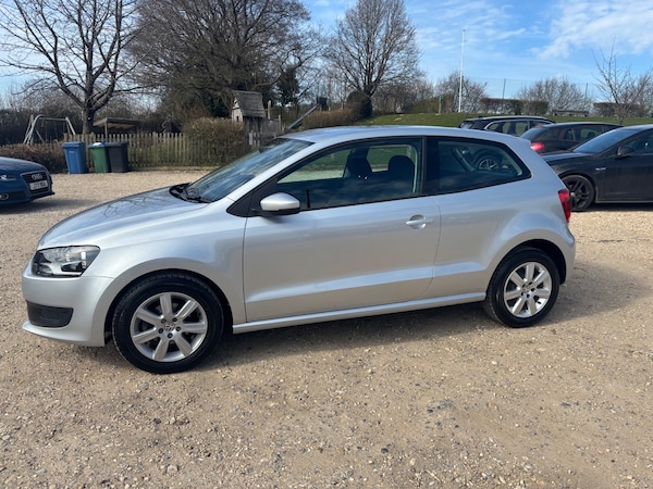 Used Volkswagen Polo 2011 for sale - 74060671: Photo 11