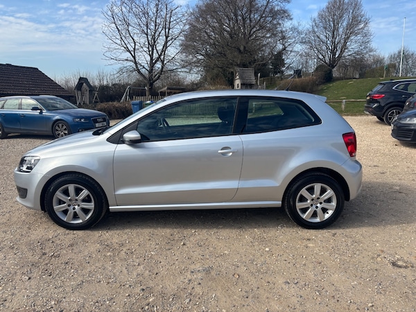 Used Volkswagen Polo 2011 for sale - 74060671: Photo 12