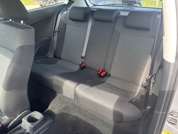 Used Volkswagen Polo 2011 for sale - 74060671: Photo 30