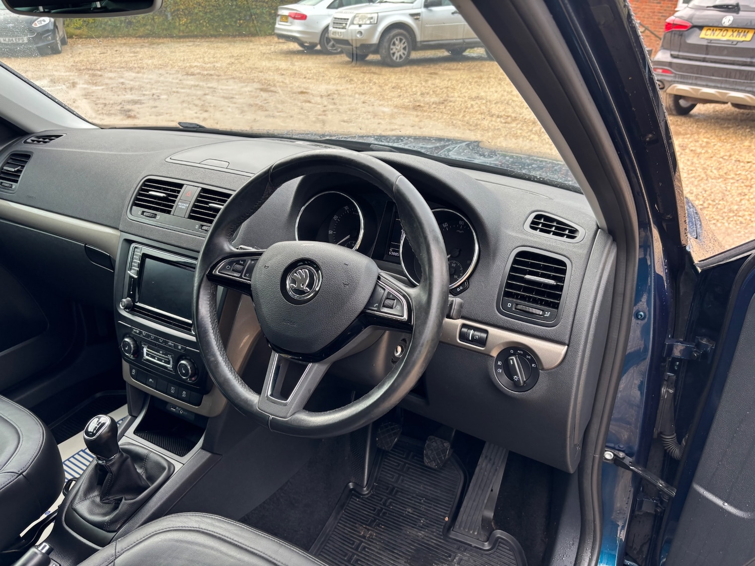 Used Skoda Yeti 2017 for sale - 76533671: Photo 30