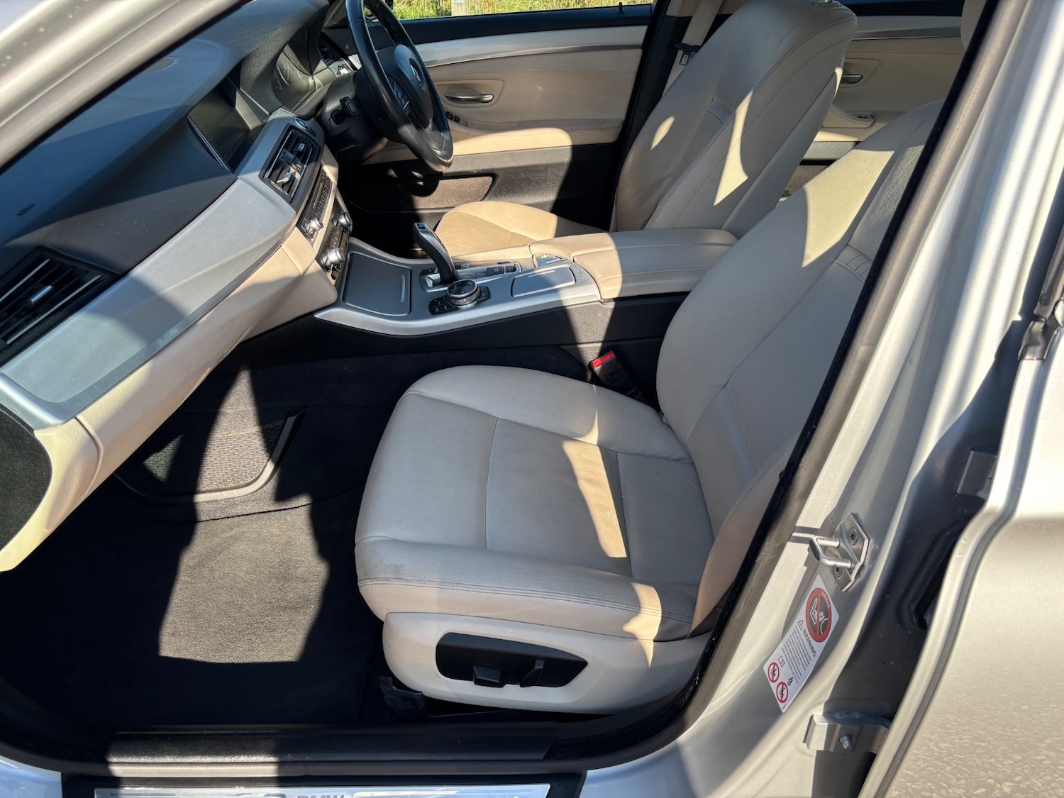 Used BMW 5 Series 2014 for sale - 76119483: Photo 31