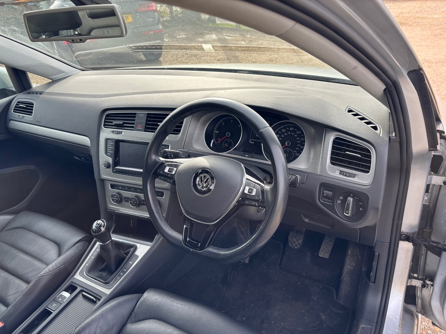 Used Volkswagen Golf 2015 for sale - 77584034: Photo 29