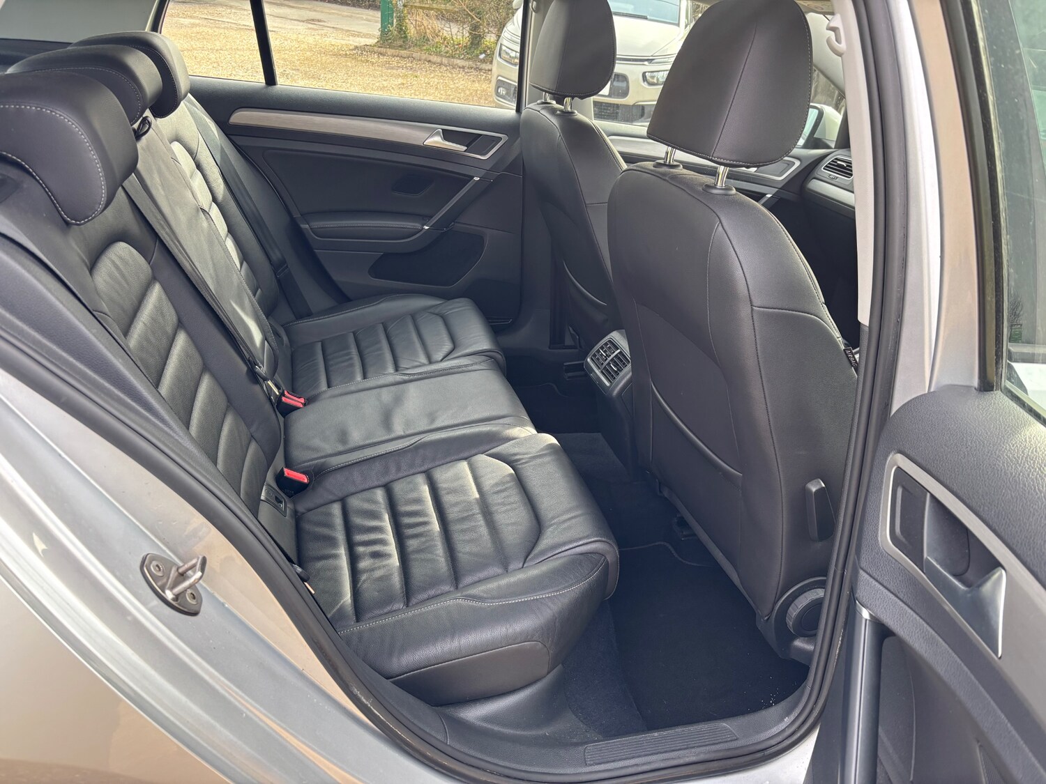 Used Volkswagen Golf 2015 for sale - 77584034: Photo 33