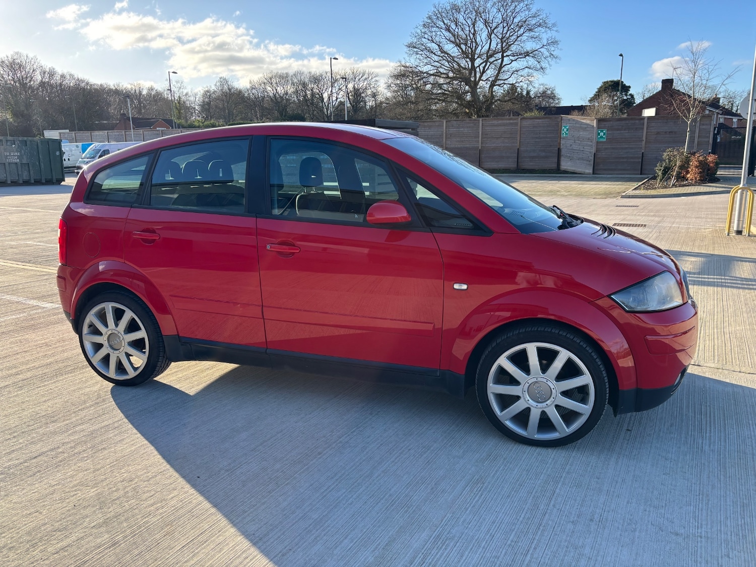 Used Audi A2 2004 for sale - 77046451: Photo 2