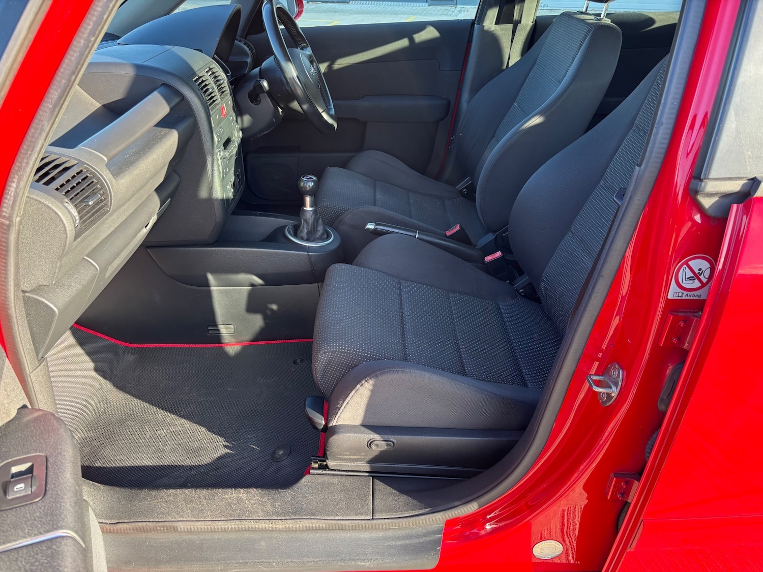 Used Audi A2 2004 for sale - 77046451: Photo 31