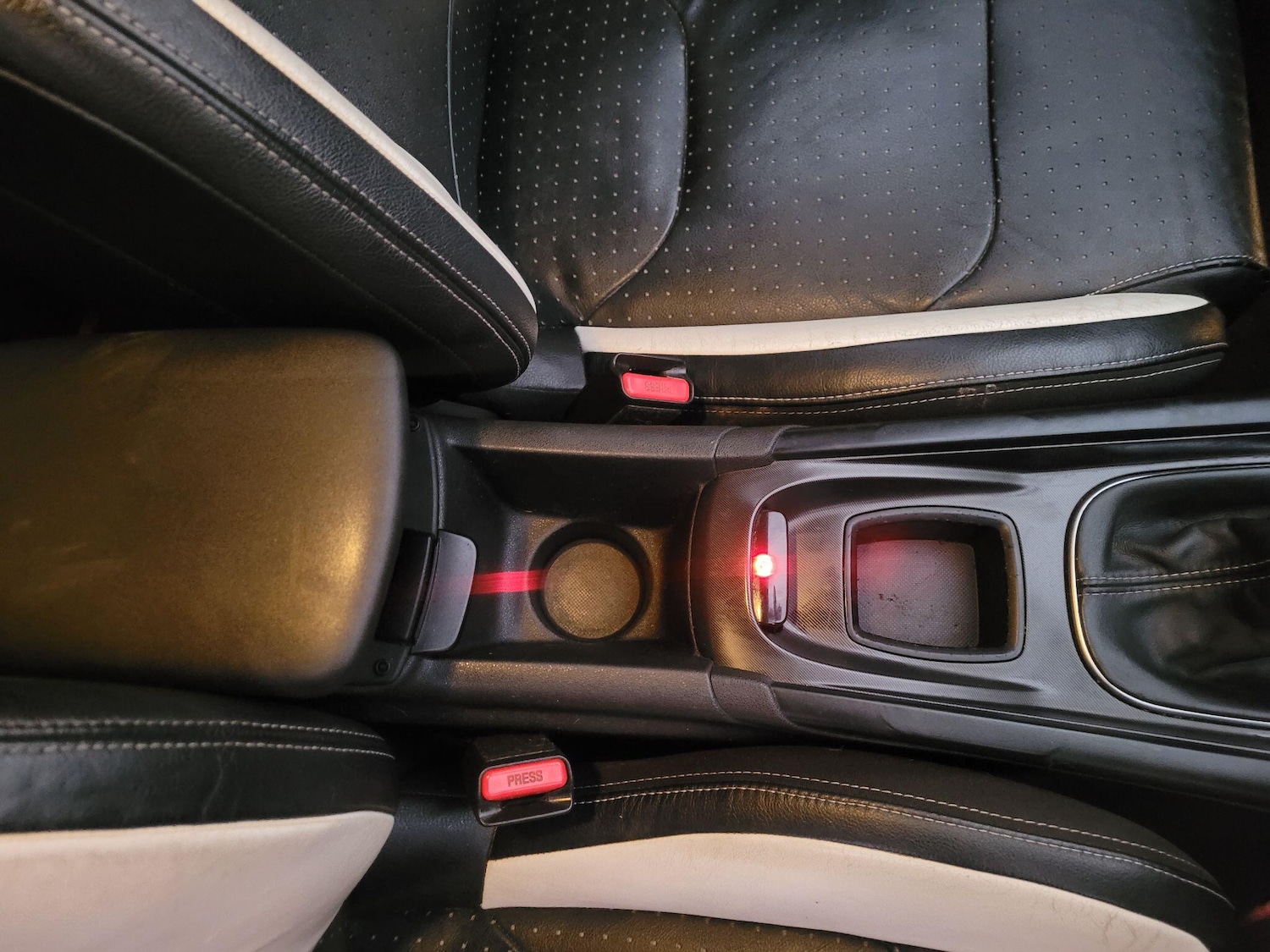 Used Citroen DS4 2012 for sale - 76855970: Photo 22