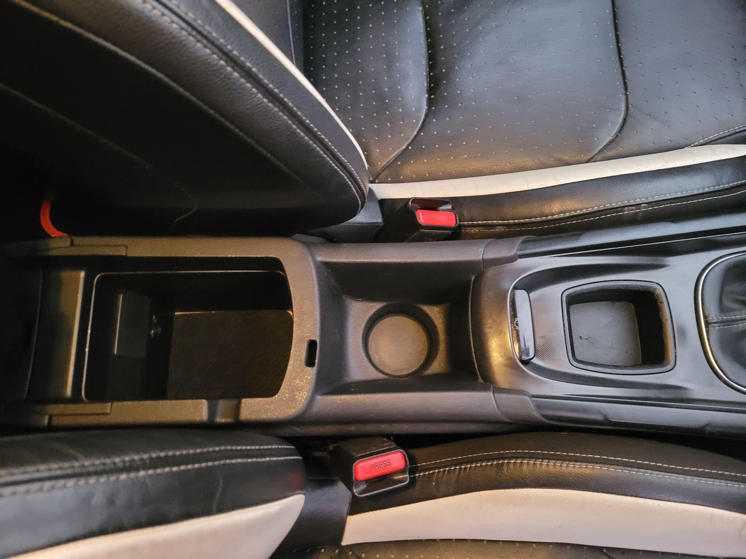 Used Citroen DS4 2012 for sale - 76855970: Photo 25